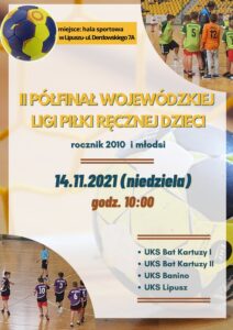 Plakat zapraszający na turniej piłki ręcznej dzieci, tłem jest boisko i piłka do piłki ręcznej, u góry po prawej i na dole po lewej są zdjęcie zawodników, u góry po lewej miejsce turnieju, na środku nazwa, data i godzina, na dole drużyny uczestniczące